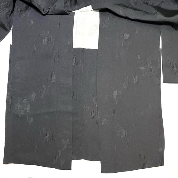 Vintage Silk Kimono - Picture 3 of 16